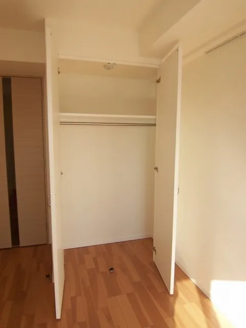 Toi Te Maison - Interior - ["Flooring", "Floor", "Wood"]