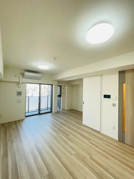 Billaia Waseda Tsurumaki-Cho - Interior - ["Flooring", "Wood", "Ceiling"]