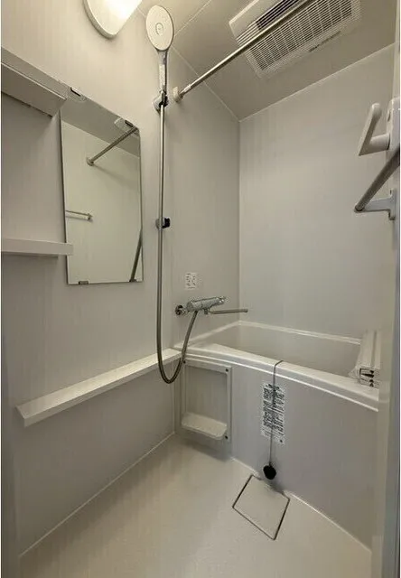 Project Kita-Shinjuku - Interior - ["Plumbing fixture", "Flooring", "Floor"]