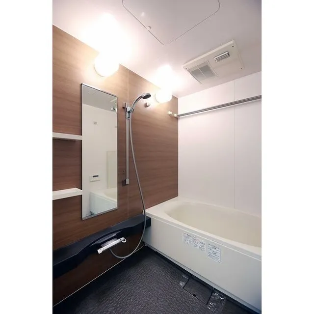 Urban Court Ichigaya - Interior - ["Plumbing fixture", "Building", "Bathroom"]