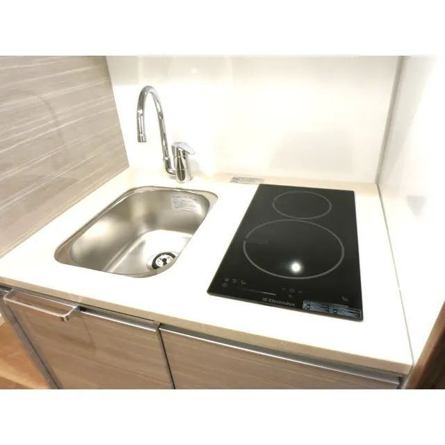 Laurier Ginza - Interior - ["Tap", "Sink", "Plumbing fixture"]