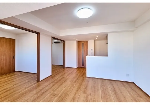 Gran Casa Oku - Interior - ["Flooring", "Floor", "Wood flooring"]