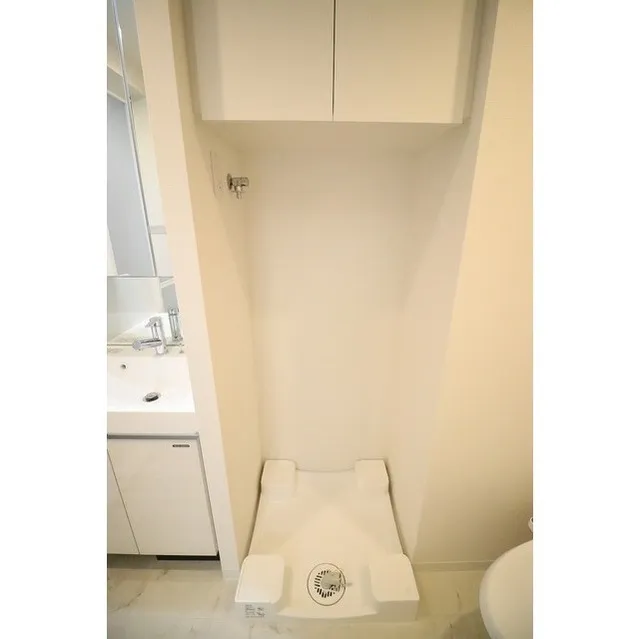 Comforia Fudomae - Interior - ["Wood", "Material property", "Bathroom"]