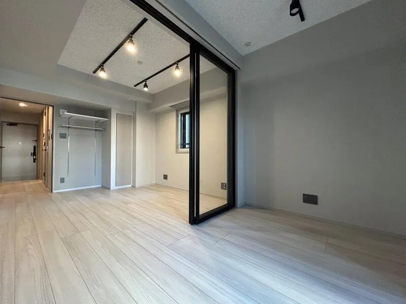 TRACK Shibuya Honmachi - Interior - ["Flooring", "Wood", "Floor"]