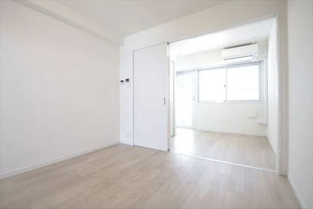 White Tooth Terrace - Interior - ["Window", "Fixture", "Wood"]
