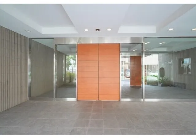 Garden Meguro Minami - Exterior - ["Floor", "Flooring", "Tile Flooring"]