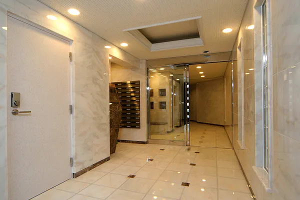 Residia Hiroo Ⅱ - Exterior - ["Door", "Fixture", "Interior design"]