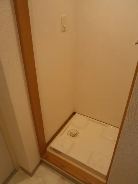 Belaire Meguro - Interior - Washing machine place