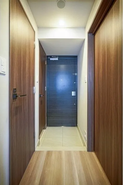 Due Fuchu I - Interior - ["Flooring", "Wood", "Floor"]