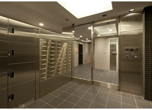 Comforia Higashinakano DEUX - Exterior - ["Ceiling", "Lighting", "Room"]