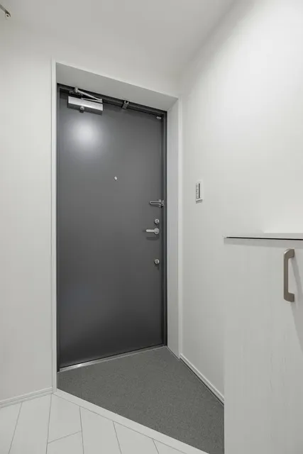 Aglaia Shinjuku Nishiochiai - Interior - ["Flooring", "Door", "Floor"]