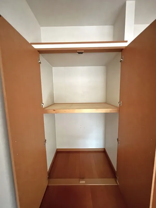 FSC Shinjuku Mansion - Interior - ["Wood", "Flooring", "Floor"]