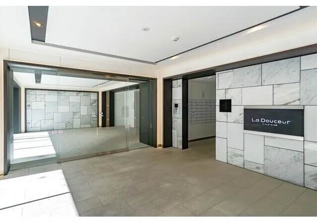 La Douceur Shimo - Exterior - ["Building", "Window", "Fixture"]