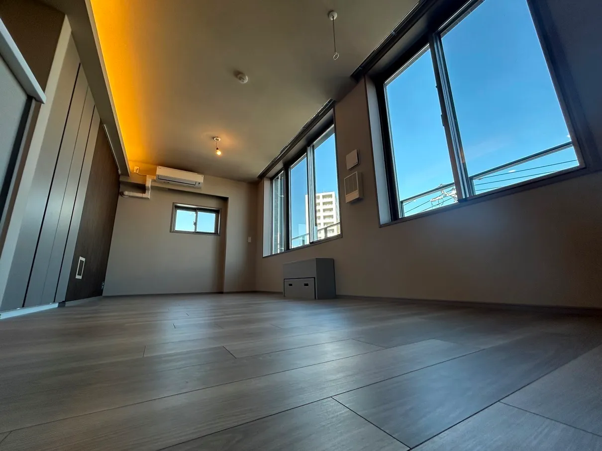 Branchiesta Ekoda - Interior - ["Flooring", "Floor", "Wood"]