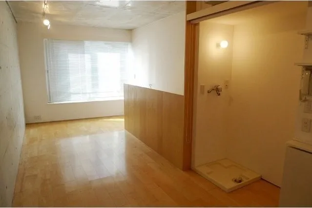 Silverado Hiroo - Interior - ["Property", "Wood", "Building"]
