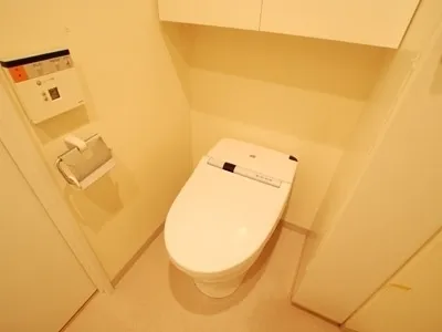 Cresidence Toranomon - Interior - ["Flooring", "Floor", "Plumbing fixture"]