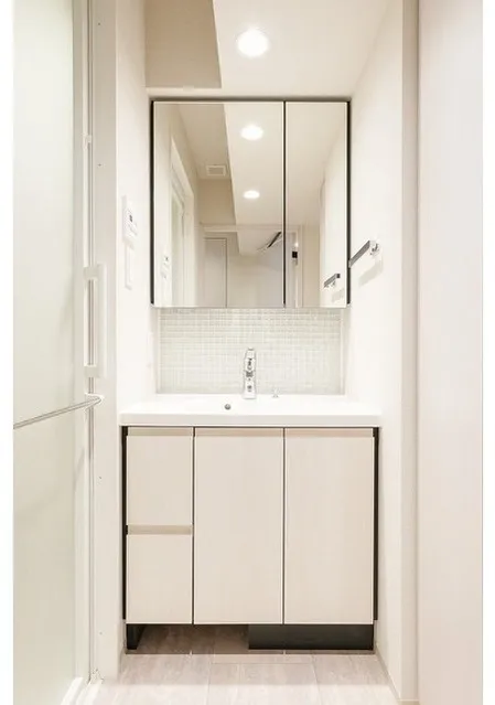 Season Flats Omorinishi - Interior - ["Flooring", "Floor", "Interior design"]
