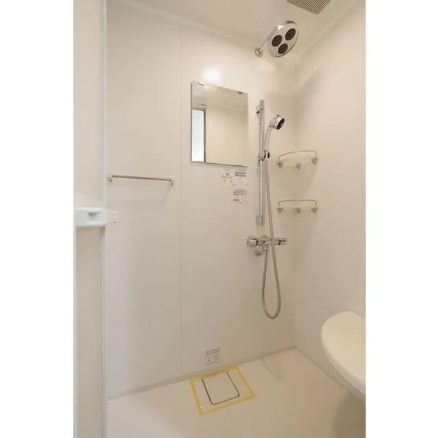 FULL HOUSE MONZENNAKACHO - Interior - ["Plumbing fixture", "Shower head", "Building"]