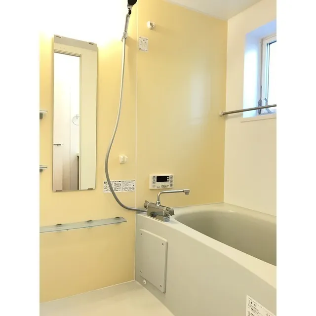 Arc Okusawa-B - Interior - ["Plumbing fixture", "Tap", "Property"]