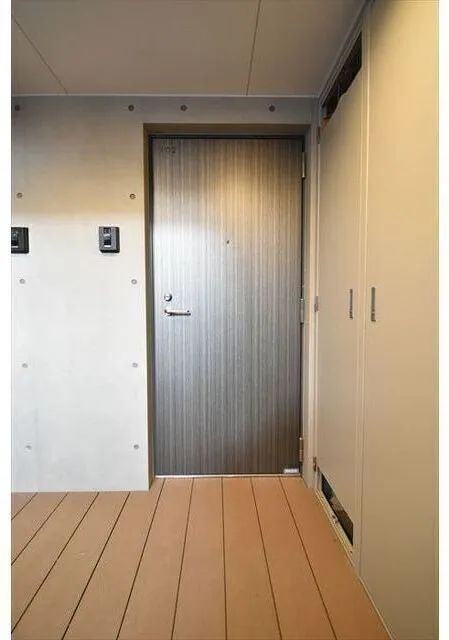 EXAM Shimokitazawa II - Interior - ["Door", "Fixture", "Wood"]