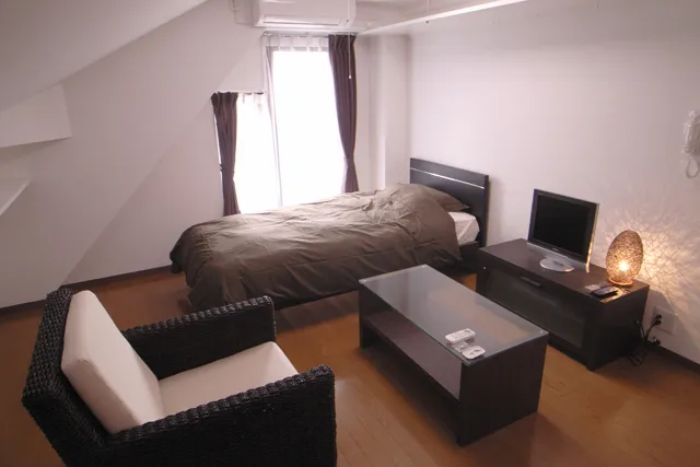 JAPT Roppongi 2 - Interior - ["Room", "Furniture", "Property"]