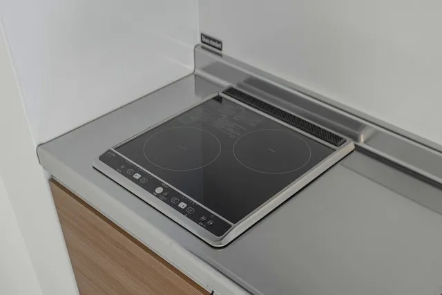 Aglaia Shinjuku Nishiochiai - Interior - ["Major appliance", "Kitchen Appliance", "Silver"]