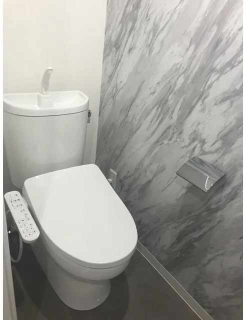 Premeal Takanawa - Interior - ["Toilet seat", "Plumbing fixture", "Toilet"]
