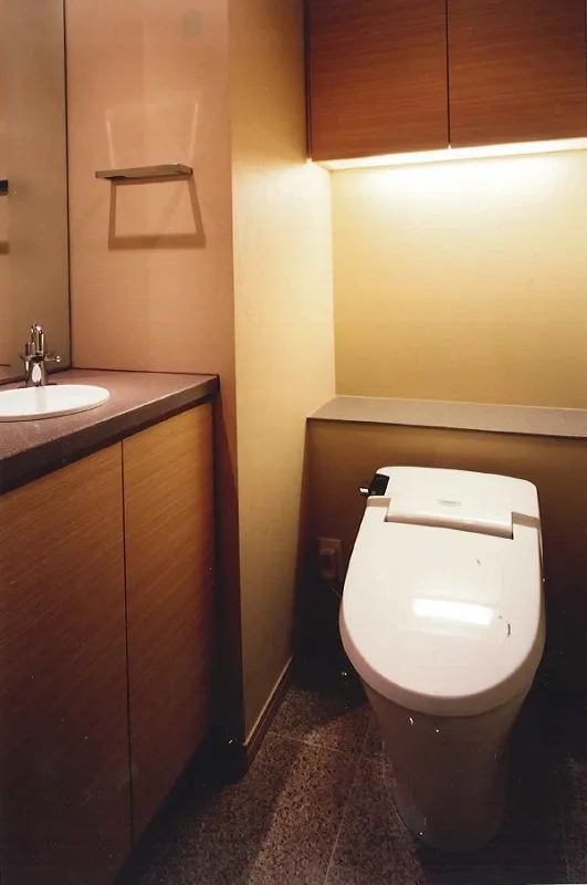 Chester Court Ochanomizu - Interior - ["Lighting", "Room", "Property"]