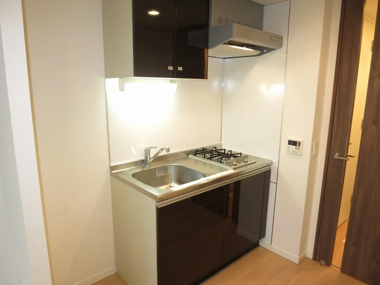 Prime Urban Sumiyoshi II - Interior - ["Tap", "Sink", "Cabinetry"]