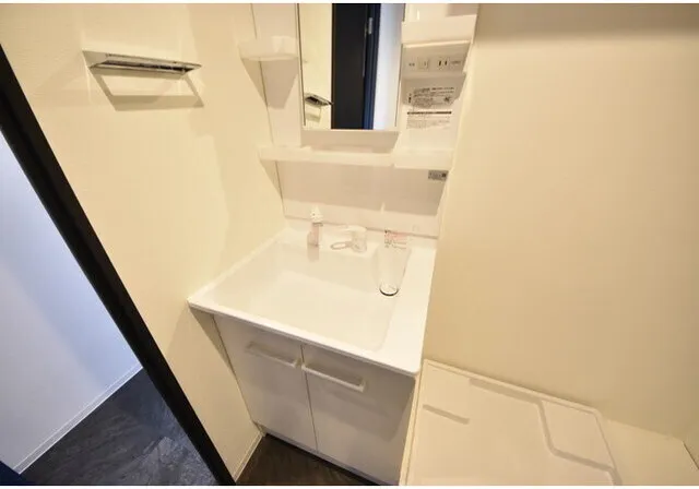 Grand Paseo Nakameguro II - Interior - ["Floor", "Flooring", "Apartment"]