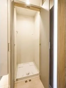 Milia Residence Nogizaka - Interior - ["Building", "Door", "Wood"]