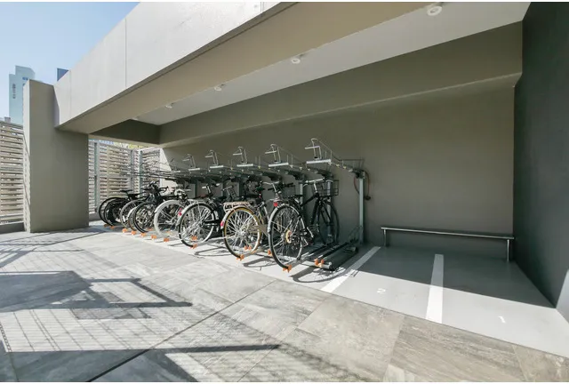 Muple Omotesando - Exterior - ["Floor", "Composite material", "Concrete"]