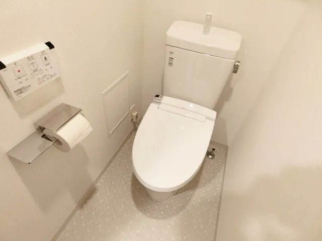 Genovia Shinjuku Waseda Green Veil - Interior - ["Toilet seat", "Toilet", "Bathroom"]