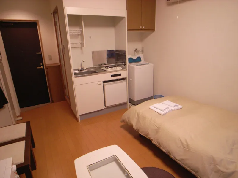 JAPT Shinjuku Gyoen 2 - Interior - ["Room", "Bed", "Furniture"]