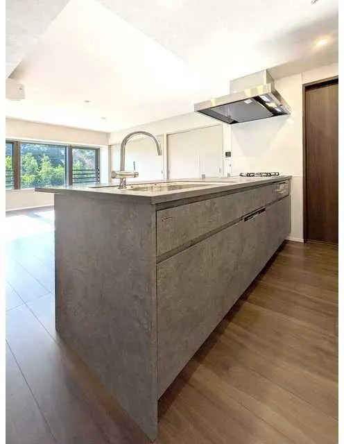 Stylio Meguro Ohashi HILLSIDE - Interior - ["Cabinetry", "Countertop", "Building"]