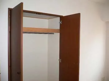 Morecrest Jingumae - Interior - ["Wall", "Wood", "Flooring"]
