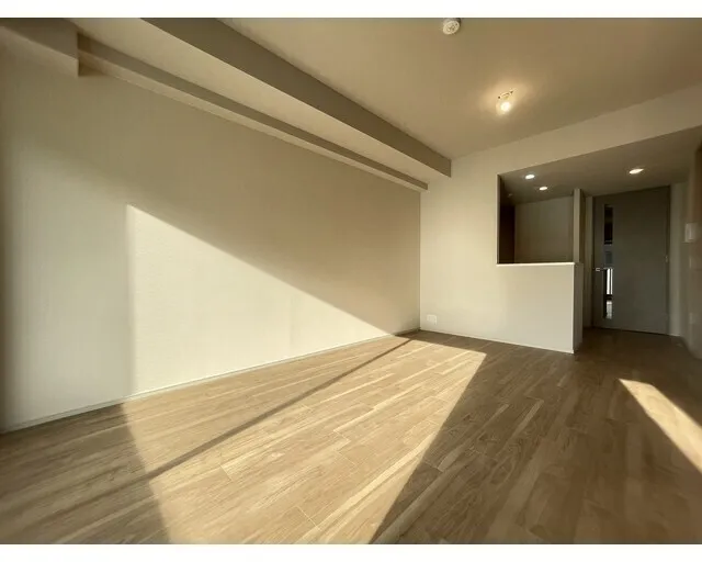 Wellis Urban Sumiyoshi West - Interior - ["Flooring", "Floor", "Wood flooring"]
