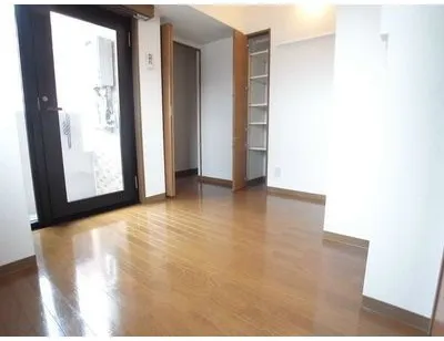 Parkwell Twins Nishi-Shinjuku South Pier - Interior - ["Flooring", "Floor", "Wood"]