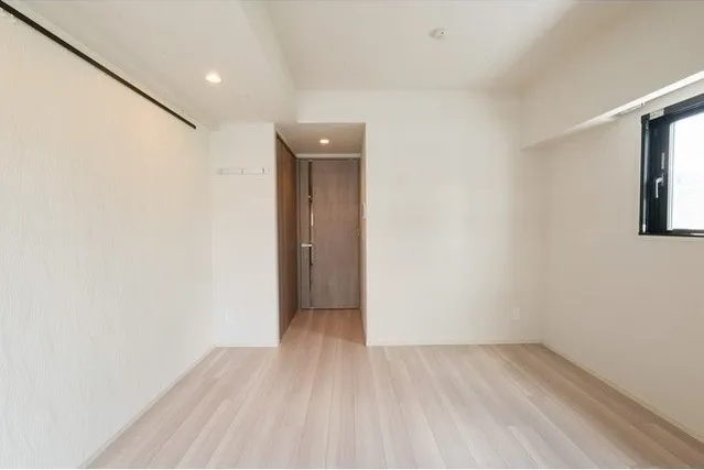 Lien Gotenyama - Interior - ["Fixture", "Wood", "Flooring"]