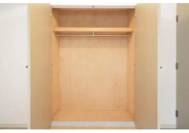 Lapyuta - Interior - ["Wood", "Flooring", "Floor"]