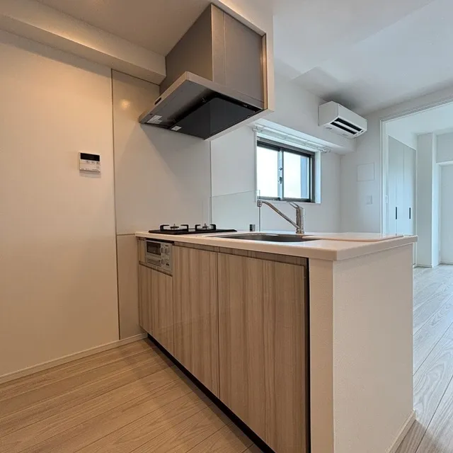 Park Axis Shinjuku Nishiochiai - Interior - ["Flooring", "Interior design", "Kitchen"]
