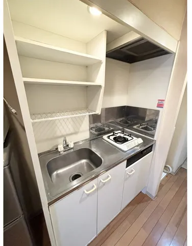 Doel Inn Tsukishima - Interior - ["Apartment", "Major appliance", "Plumbing fixture"]
