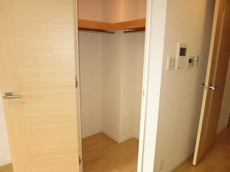 Esty Maison Oshima - Interior - ["Flooring", "Floor", "Wood"]