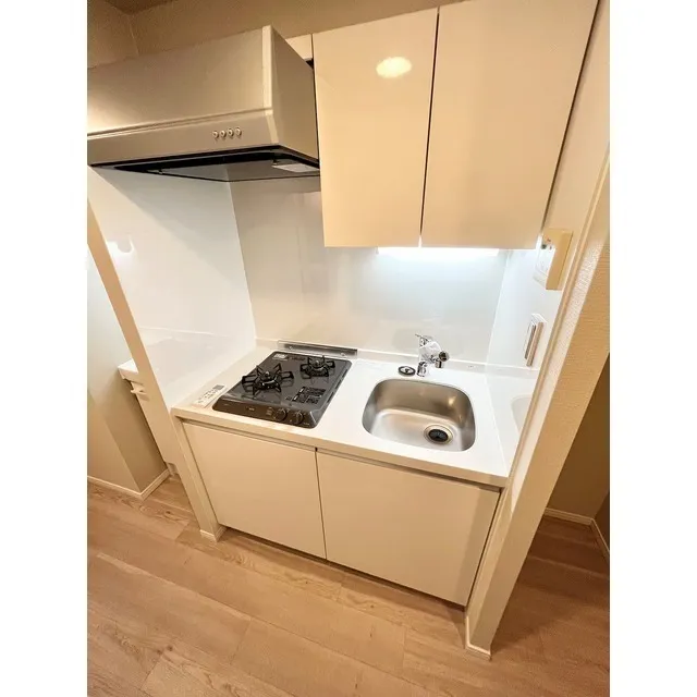 Milia Residence Akasaka - Interior - ["Cabinetry", "Kitchen appliance", "Home appliance"]