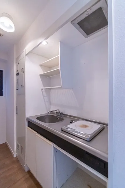 Poseidon Patio - Interior - ["Flooring", "Apartment", "Floor"]