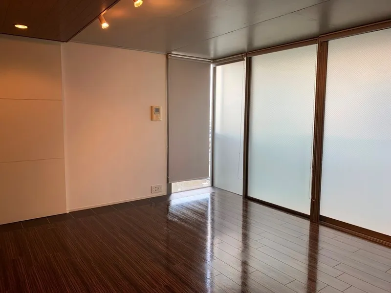 Gran Casa Minami Aoyama - Interior - ["Flooring", "Floor", "Wood"]