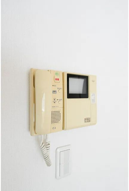Cozy Court Nakameguro - Interior - ["Electronic device", "Technology", "Machine"]
