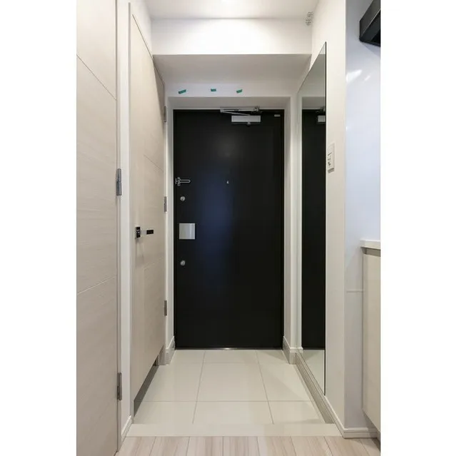 Orchid Residence Ueno Inaricho - Interior - ["Property", "Room", "Door"]
