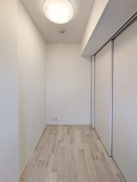 BPR Residence Minami-Shinagawa - Interior - ["Flooring", "Floor", "Wall"]