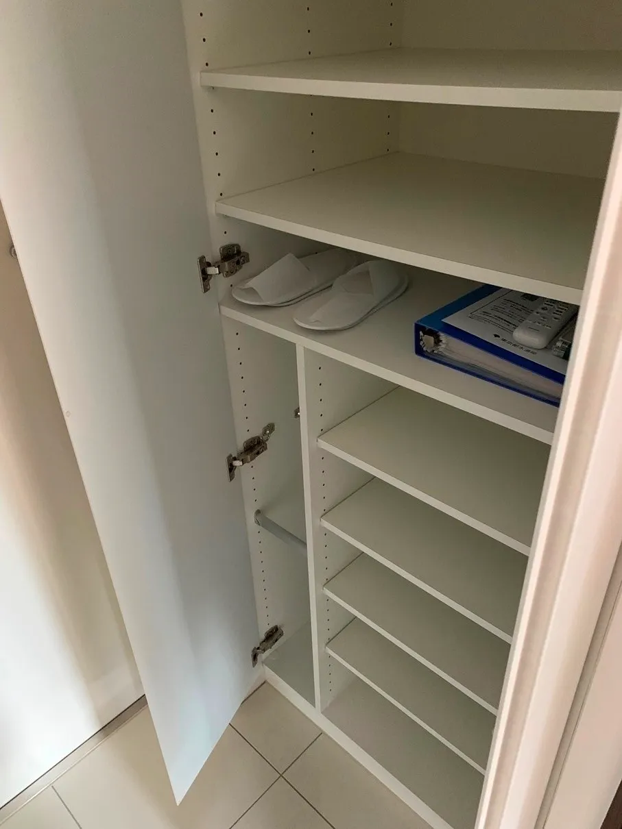 Reterrace Oshima - Interior - ["Shelving", "Shelf", "Cabinetry"]